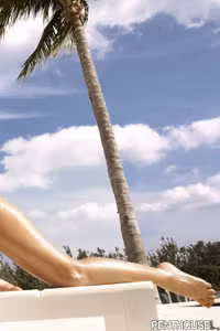 Sunny Leone - Photo 15