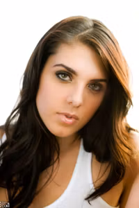 Claire Marie, Marie McCray - Photo 2