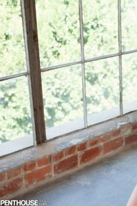 Victoria Lynn - Photo 12