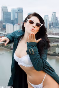 Ava Dalush - Photo 2