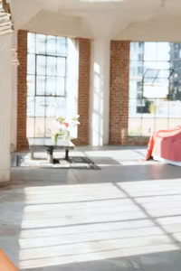 Victoria Lynn - Photo 13