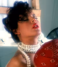 Angela and Gilbert - Extra