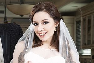 Video - Pretty Stepdaughter 1